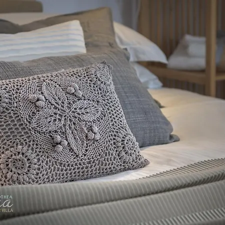 Panthea Valasia Boutique * Lindos (Rhodes)